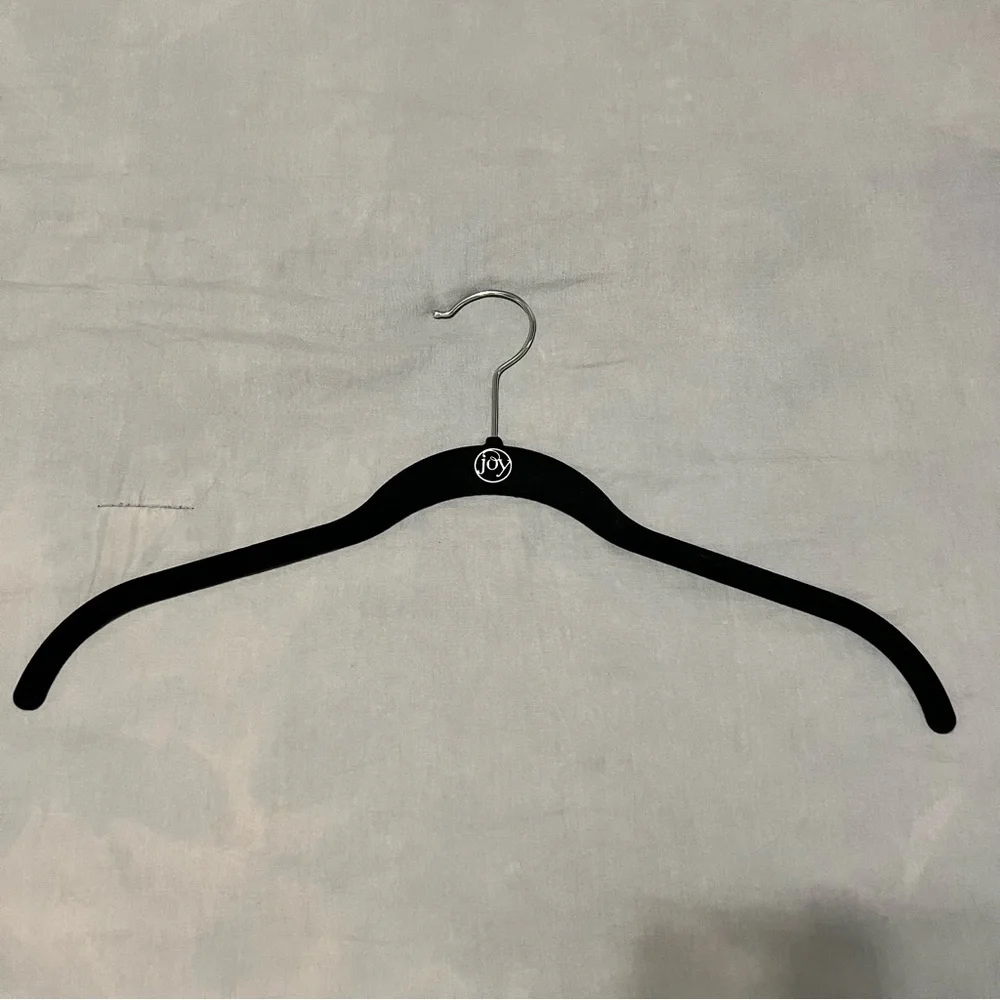 Huggable Hangers Joy Mangano - Black Closet Set - Picture 2 of 6